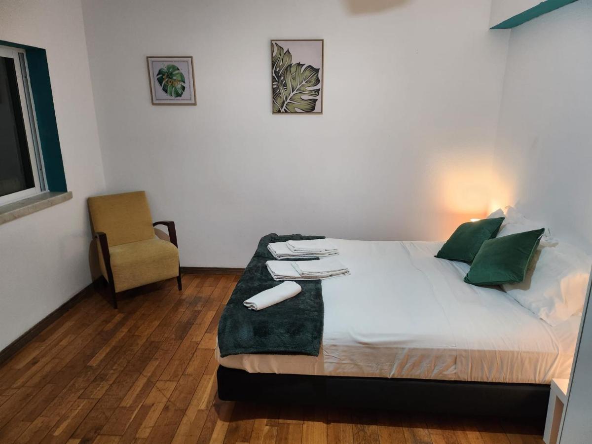 A Casa De Pedra Hotell Amora Eksteriør bilde